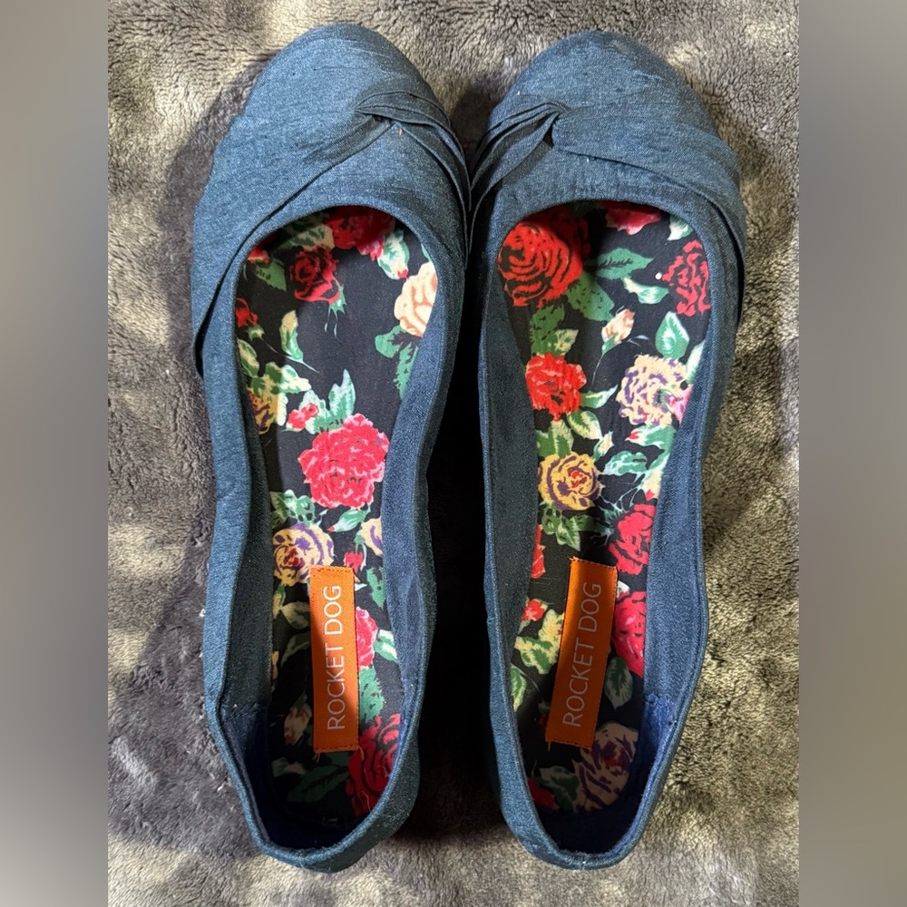 Rocket Dog Navy Blue Flats